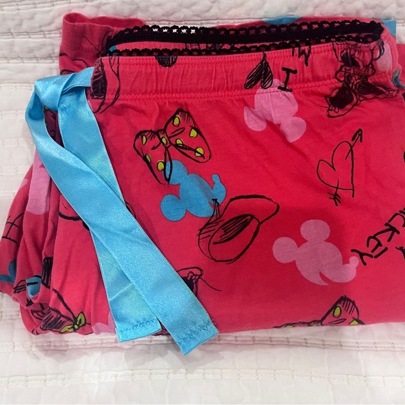 ⚡️Disney WOMEN’S Pink and Blue PJ Capri Bottoms - Picture 3 of 5